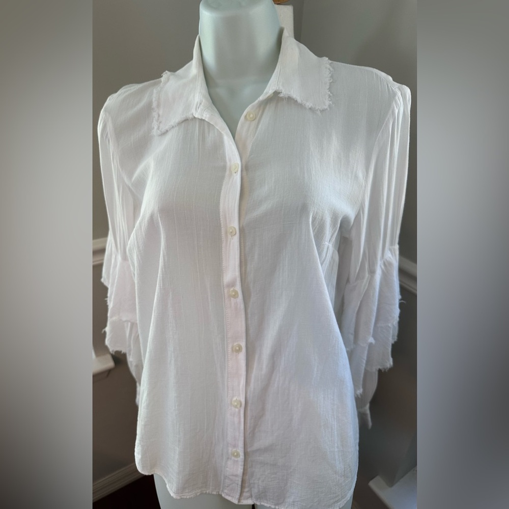 L.O.G.G button down shirt/ top